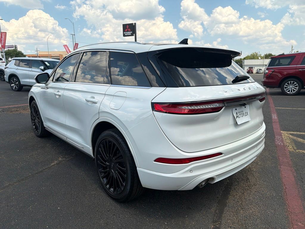 Used 2022 Lincoln Corsair Reserve w/ Luxury Package AWD/4WD image 10