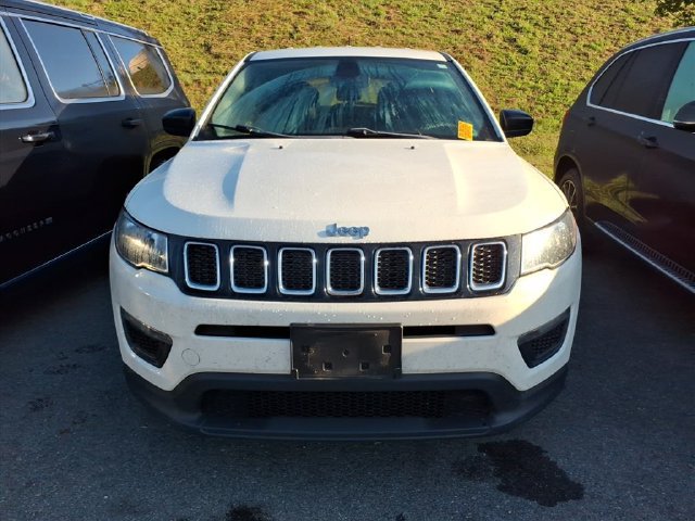 Used 2018 Jeep Compass Sport FWD image 12