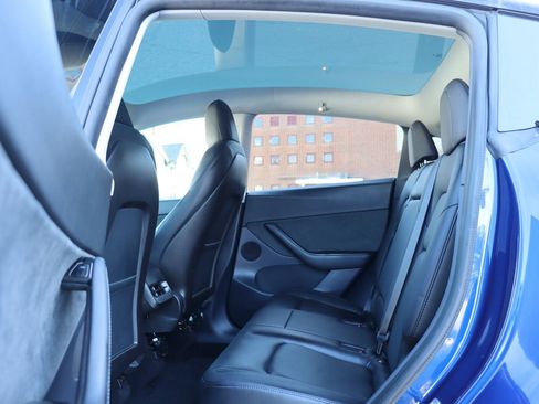 Used 2020 Tesla Model Y Performance image 14