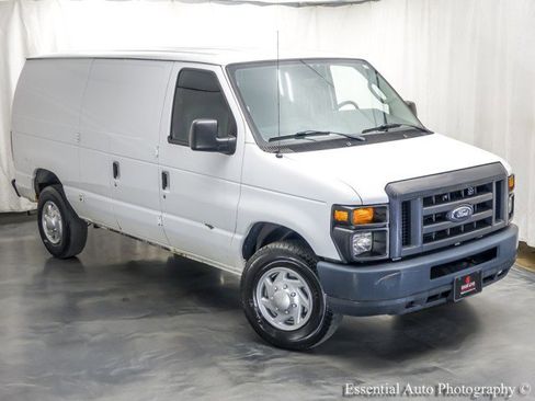Used 2013 Ford E-250 and Econoline 250 w/ PWR Group RWD image 5