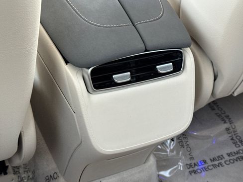 Certified 2023 Mercedes-Benz EQS 450+ 4MATIC SUV image 33