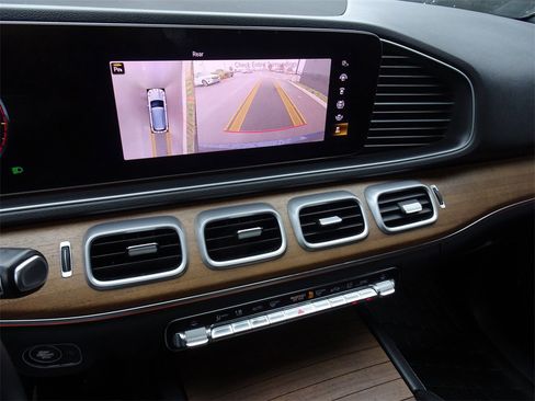 Used 2020 Mercedes-Benz GLE 450 4MATIC image 21