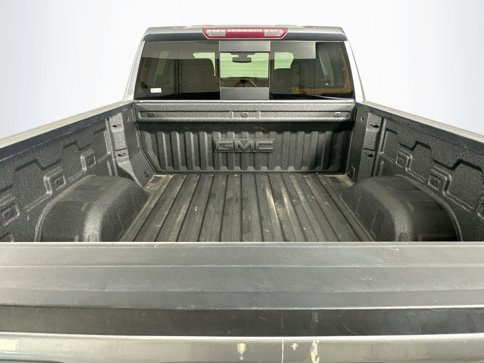 Used 2020 GMC Sierra 1500 SLT RWD image 28