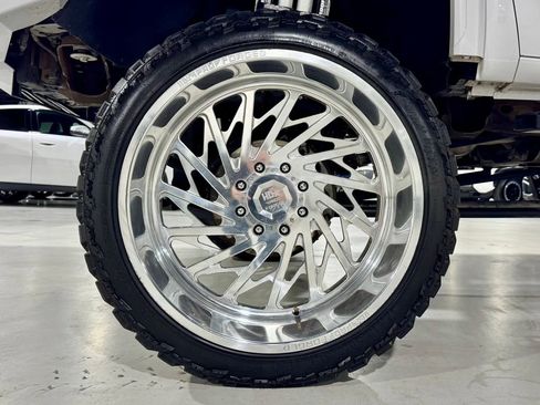 Used 2021 GMC Sierra 2500 Denali w/ Denali Ultimate Package image 30