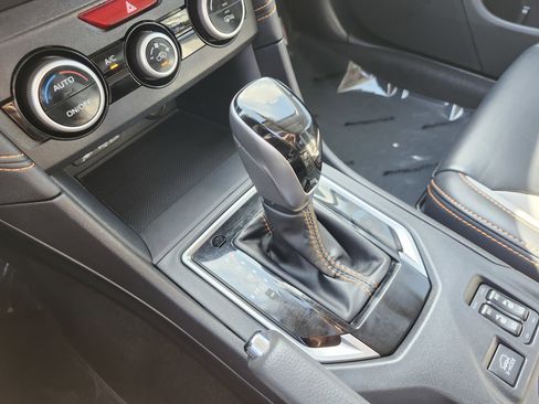 Used 2023 Subaru Crosstrek 2.5i Limited w/ Moonroof Package image 34