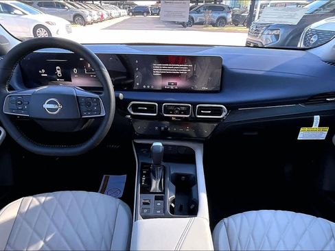 New 2026 Nissan Sentra SL FWD image 5