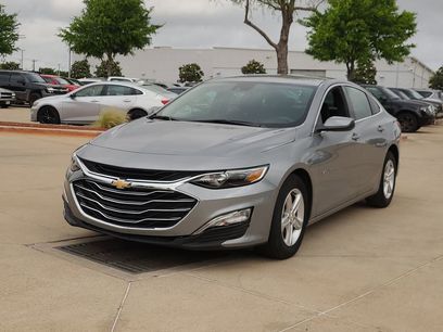 Used 2025 Chevrolet Malibu LS