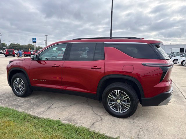 Used 2026 Chevrolet Traverse LT FWD image 12