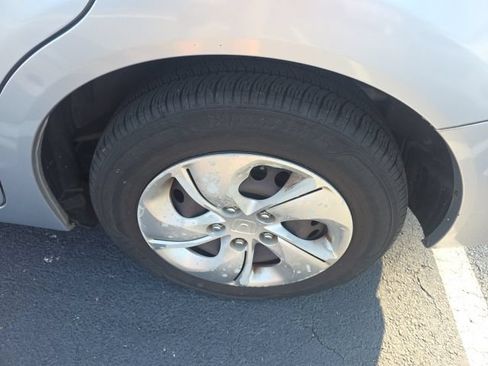 Used 2013 Honda Civic LX image 9
