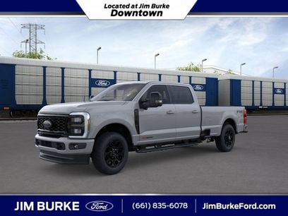 New 2026 Ford F350 Lariat w/ Black Appearance Package