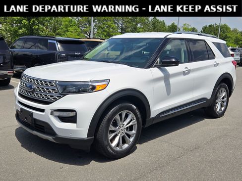 Used 2023 Ford Explorer Limited AWD/4WD image 3