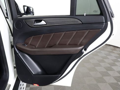 Used 2019 Mercedes-Benz GLE 63 AMG S image 31