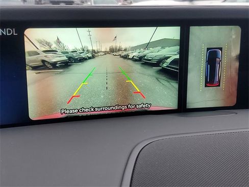 Certified 2024 Lincoln Nautilus Reserve w/ Equipment Group 202A image 28