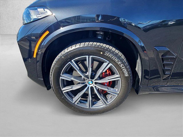 Used 2026 BMW X5 sDrive40i w/ M Sport Package RWD image 26