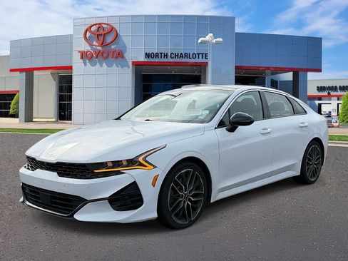 Used 2023 Kia K5 GT w/ GT1 Package FWD image 5