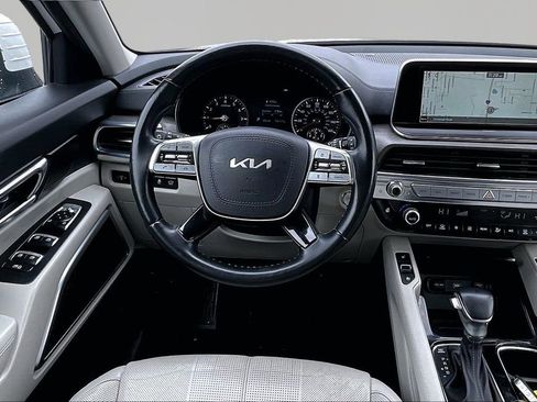 Used 2022 Kia Telluride EX w/ EX Premium Package AWD/4WD image 10