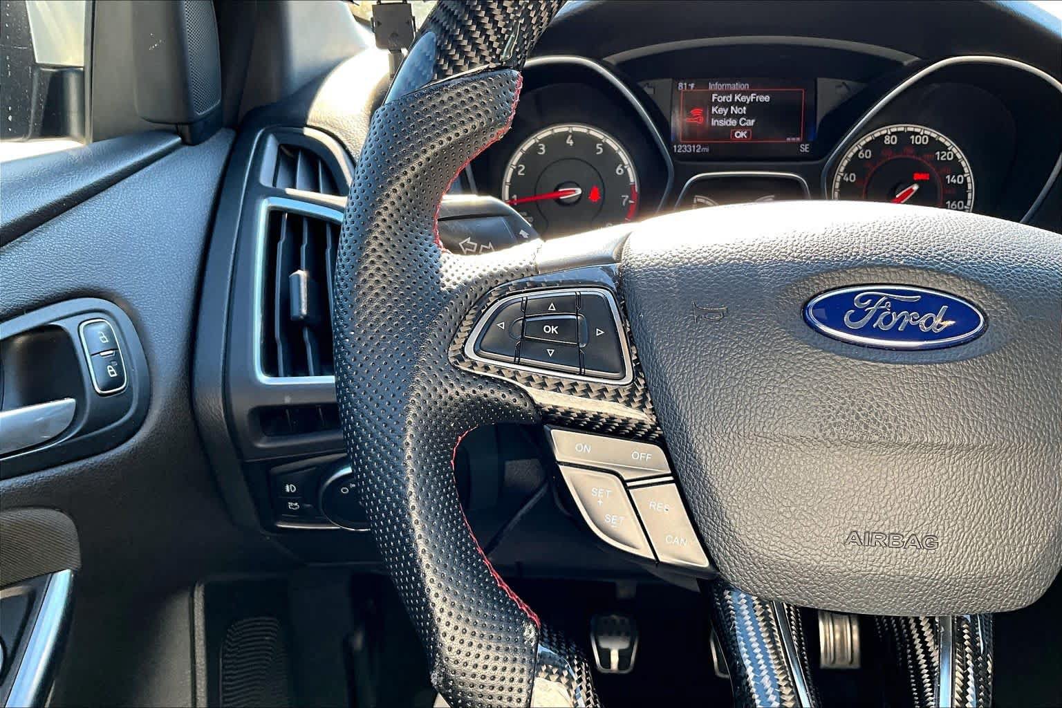 Used 2017 Ford Focus ST w/ Equipment Group 401A FWD image 24