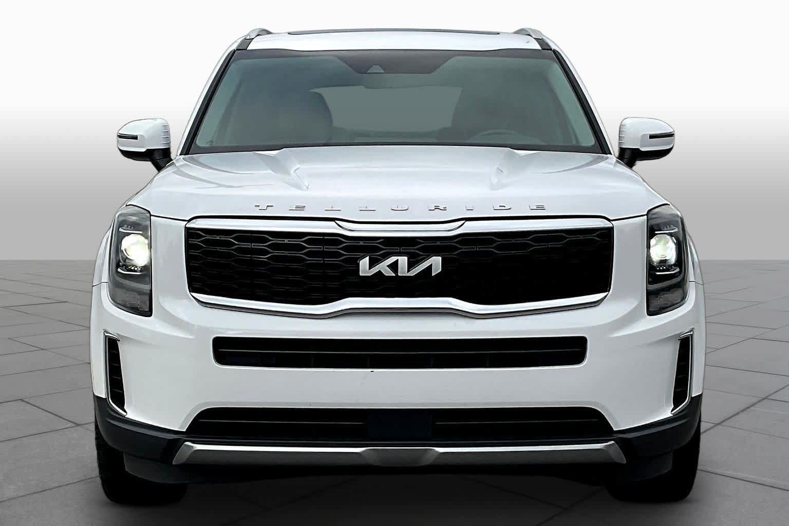 Used 2022 Kia Telluride S AWD/4WD image 4
