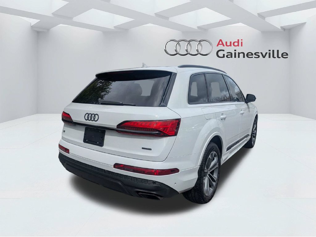 Used 2026 Audi Q7 2.0T Premium w/ Convenience Plus Package AWD/4WD image 4