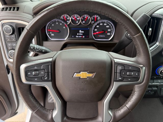 Used 2022 Chevrolet Silverado 2500 LTZ w/ Z71 Off-Road Package AWD/4WD image 17