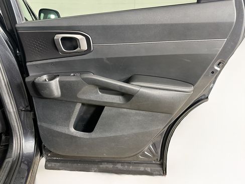 Used 2022 Kia Sorento LX FWD image 29