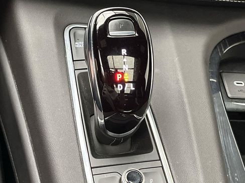 Certified 2023 Cadillac Escalade Sport AWD/4WD image 27