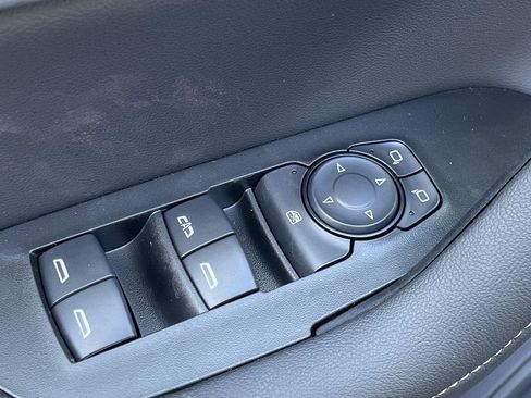 New 2025 Chevrolet Blazer LT w/ Convenience Package image 24