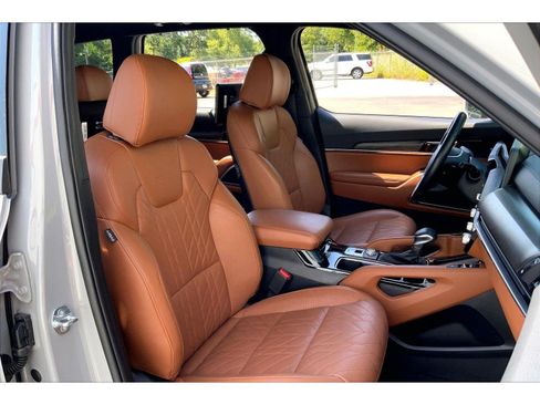 Used 2025 Kia Telluride EX X-Line AWD/4WD image 7