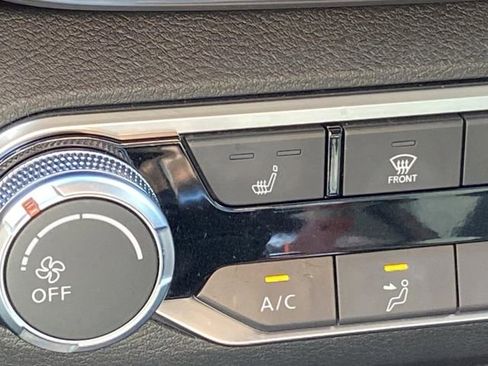 Used 2023 Nissan Altima 2.5 SR w/ SR Premium Package image 8