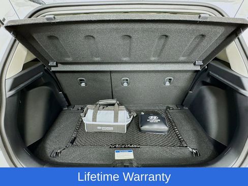 New 2026 Hyundai Venue SEL FWD image 27