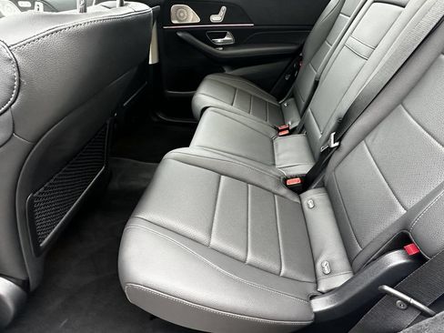 Certified 2026 Mercedes-Benz GLS 450 4MATIC image 24