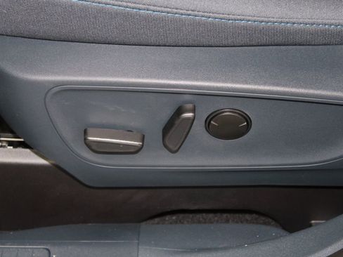 New 2026 Ford Maverick XLT FWD image 18