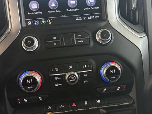 Used 2020 GMC Sierra 1500 SLE w/ SLE Value Package image 10