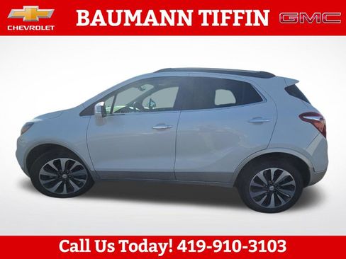 Used 2018 Buick Encore Essence FWD image 4