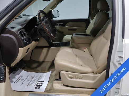 Used 2014 GMC Yukon XL Denali AWD/4WD image 9