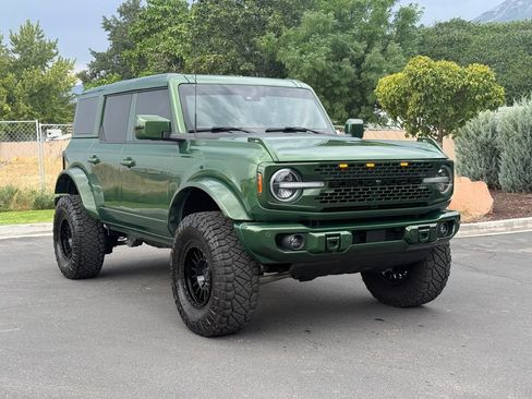 Used 2023 Ford Bronco Wildtrak AWD/4WD image 1