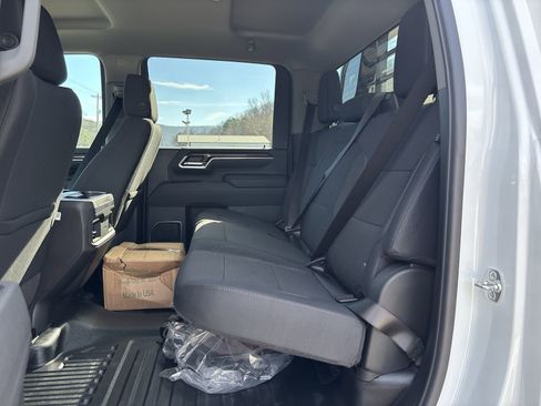New 2026 Chevrolet Silverado 3500 LT w/ Convenience Package image 24