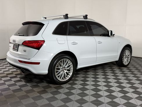 Used 2017 Audi Q5 2.0T Premium Plus w/ Technology Package AWD/4WD image 7