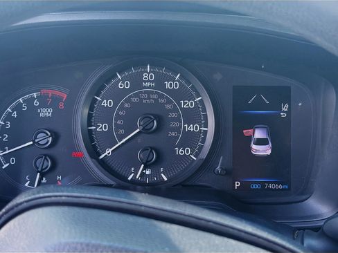 Used 2022 Toyota Corolla L FWD image 7