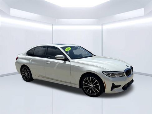 Used 2022 BMW 330i Sedan w/ Premium Package RWD image 3