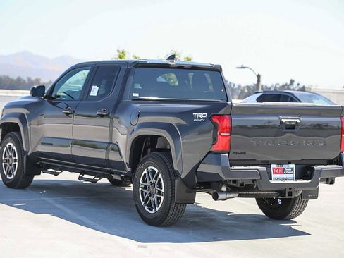 New 2026 Toyota Tacoma 4x4 Double Cab image 7