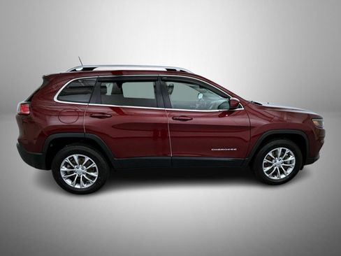 Used 2021 Jeep Cherokee Latitude Plus AWD/4WD image 4