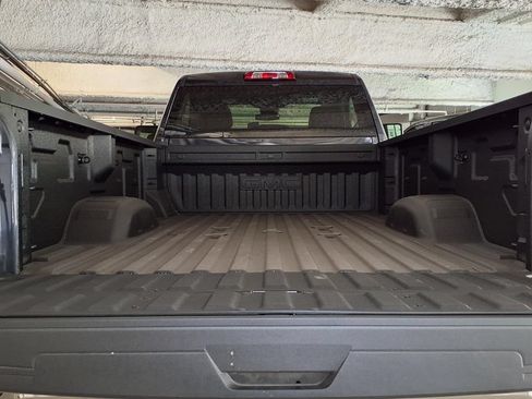 New 2026 GMC Sierra 2500 SLE w/ Max Trailering Package AWD/4WD image 9