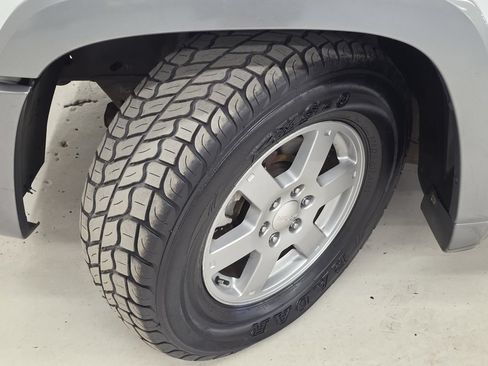 Used 2004 Isuzu Ascender S AWD/4WD image 37