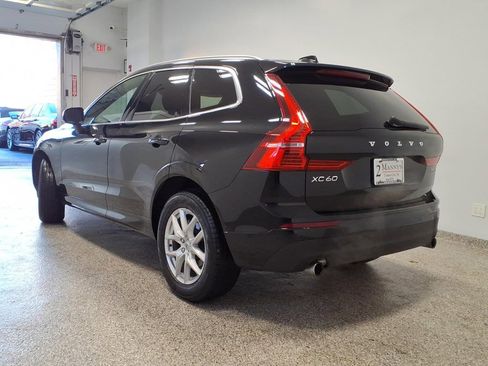 Used 2019 Volvo XC60 T5 Momentum w/ Premium Package image 6