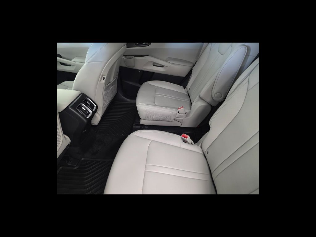 Used 2026 Kia Sorento EX AWD/4WD image 17