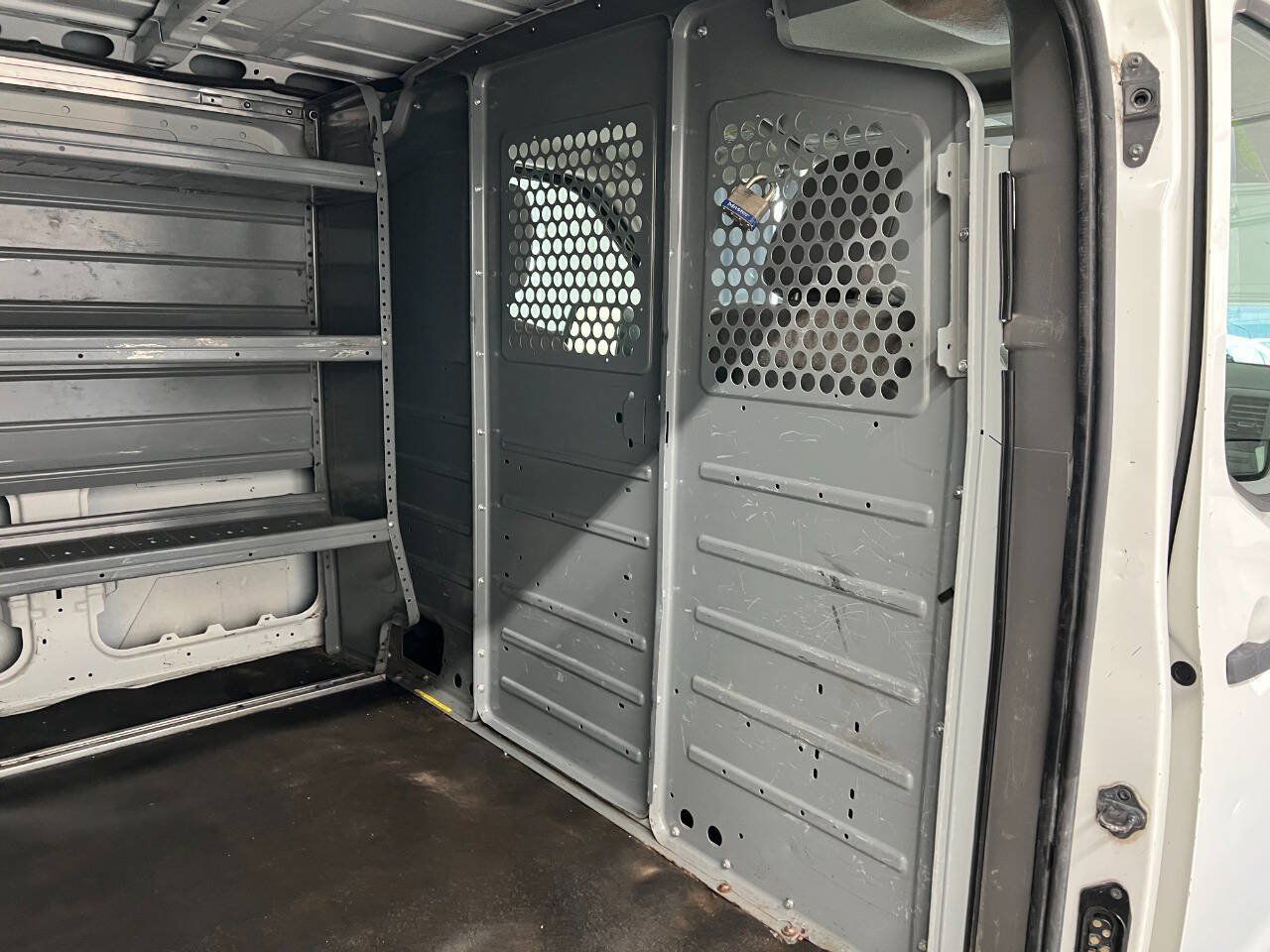 Used 2013 Nissan NV 2500 S w/ PWR Basic Pkg RWD image 16