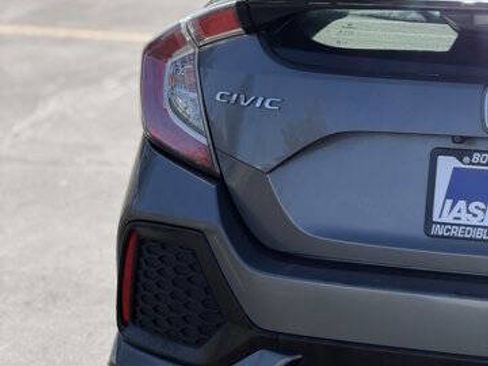 Used 2018 Honda Civic EX image 6