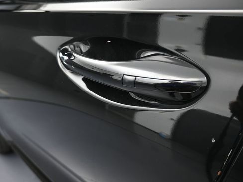 Used 2019 Hyundai Santa Fe SEL image 33