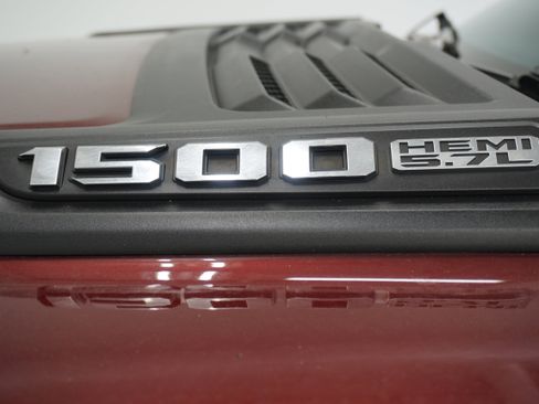 Used 2020 RAM 1500 Laramie w/ Sport Appearance Package image 7